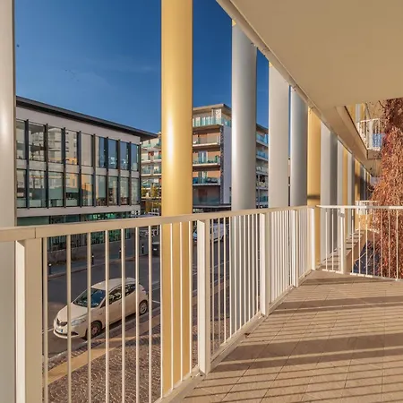 Guesthost - Moretti29