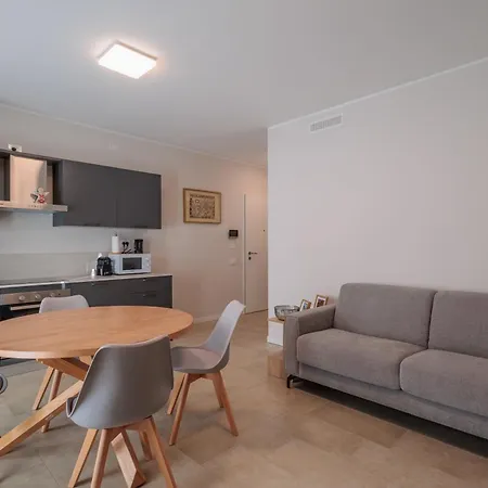 Guesthost - Moretti29 * Бергамо