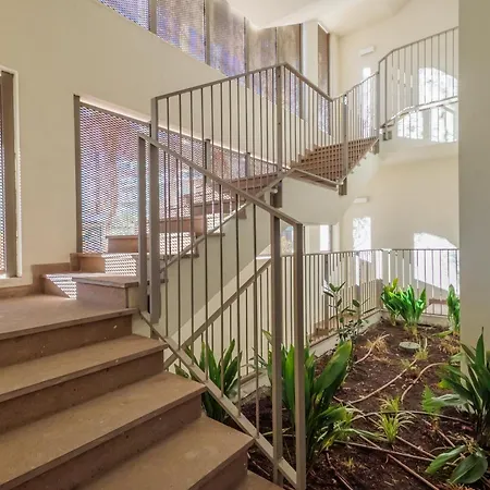 Апартаменты Guesthost - Moretti29 *