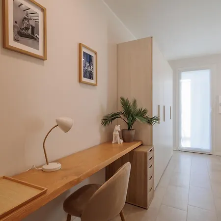 Guesthost - Moretti29 Бергамо